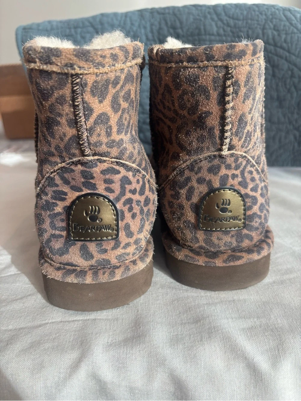 Bearpaw Leopard Print Mini Boots Faux Fur Lined Brown Women’s Size 9
